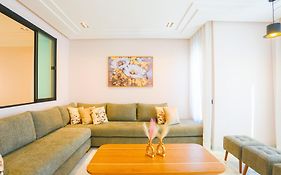Les Joyeux Luxury Suites&Appart